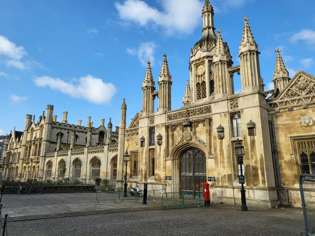 King's College - Medieval splendor, scholarly tradition