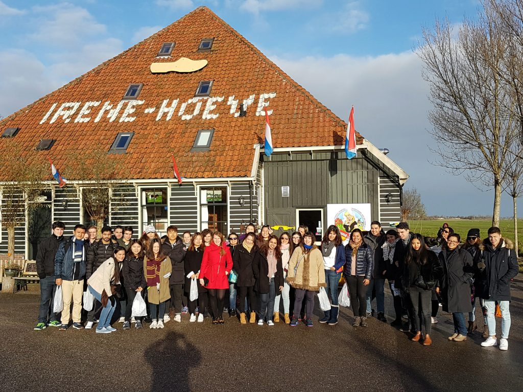 Step into Dutch tradition at this charming farm—where wooden shoes are carved, cheese is freshly made, and smiles are always free!